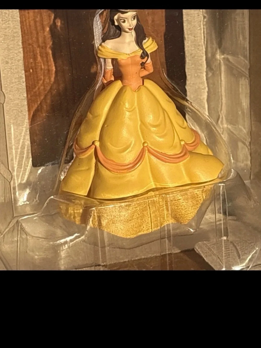 Hallmark box poor
